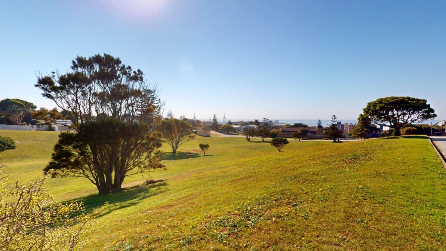 3 Bedroom Property for Sale in Humewood Eastern Cape